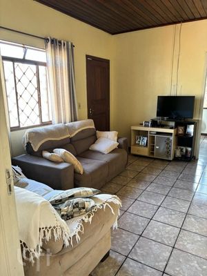 Image 3 - 900754