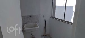 Image 7 - 900760