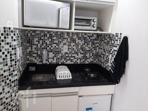 Image 4 - 900770