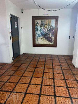 Image 2 - 900772