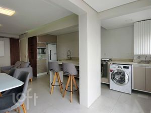 Image 1 - 900785