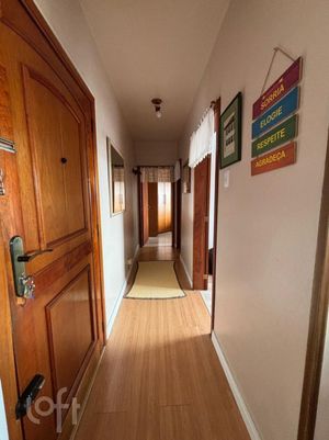 Image 8 - 900800