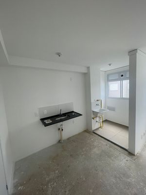 Image 4 - 900817