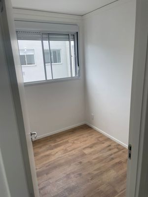 Image 11 - 900817
