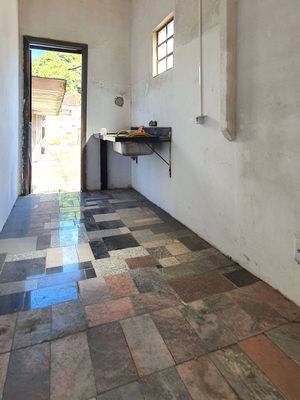 Image 3 - 900867