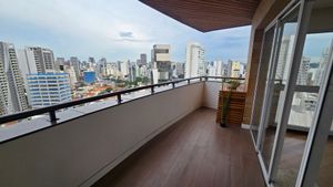 Image 1 - 900869