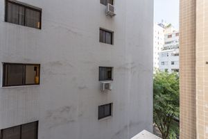 Image 27 - 900870