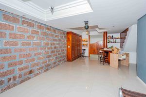 Image 34 - 900872