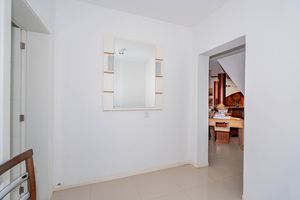 Image 38 - 900872