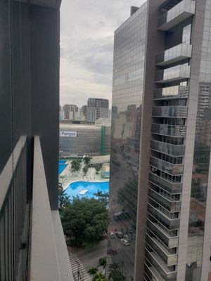 Image 8 - 900880