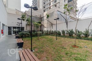 Image 30 - 901246