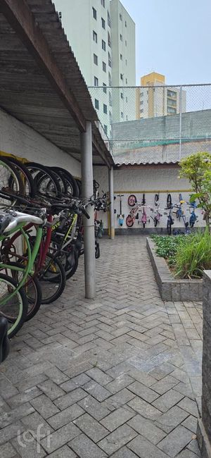 Image 24 - 901345