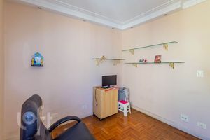 Image 18 - 901535