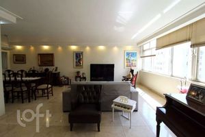 Image 1 - 901535