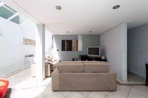 Image 3 - 901676