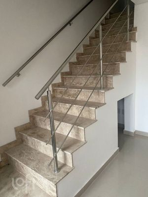 Image 8 - 901785