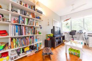Image 3 - 901798