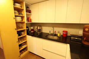 Image 28 - 901846