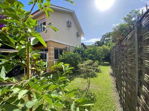 Image 4 - 901846