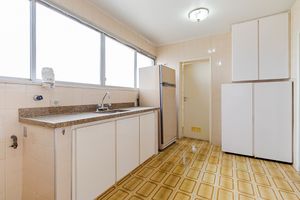 Image 17 - 901892
