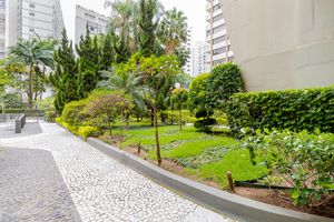 Image 22 - 901892