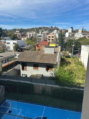 Image 16 - 902295