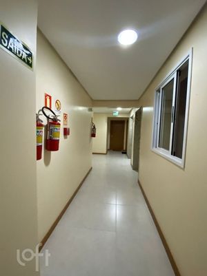 Image 19 - 902309