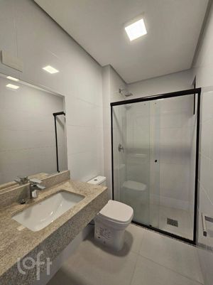 Image 4 - 902314