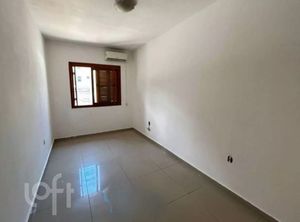 Image 3 - 902316