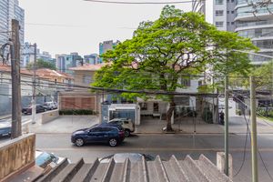 Image 13 - 902318