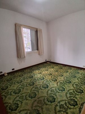 Image 1 - 902318