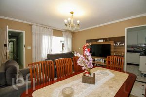 Image 1 - 902608