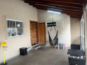 Image 3 - 902609