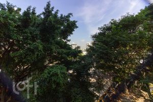 Image 29 - 902619
