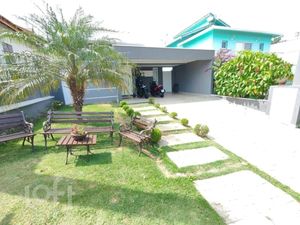 Image 13 - 902881