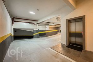 Image 30 - 902882