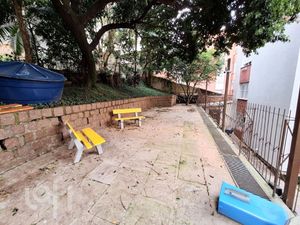 Image 7 - 903356