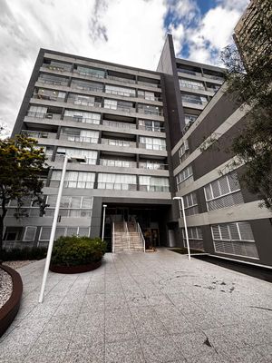 Image 30 - 903513