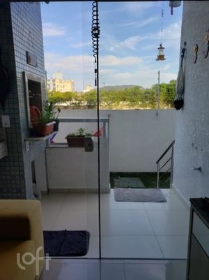 Image 14 - 903600