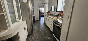 Image 11 - 903796