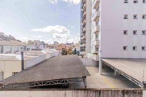 Image 14 - 904062