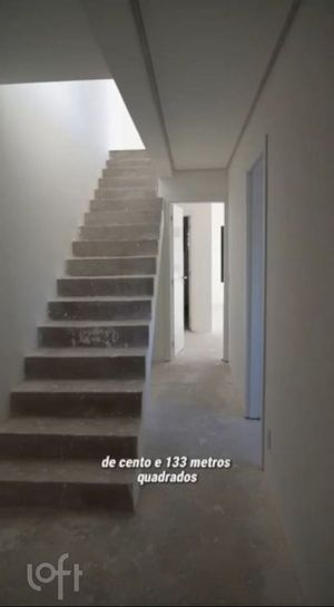 Image 21 - 904162