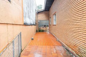 Image 23 - 904370