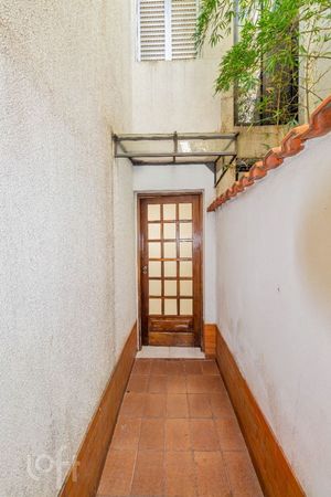 Image 20 - 904431