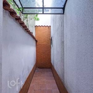 Image 35 - 904431