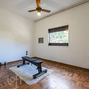 Image 17 - 904431