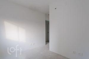 Image 4 - 904529