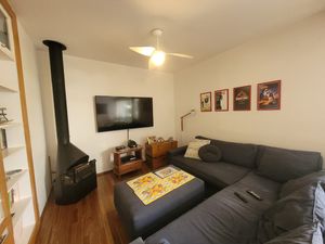 Image 3 - 904567