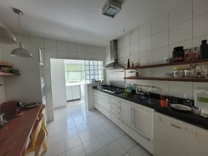 Image 7 - 904567