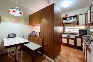 Image 45 - 904583